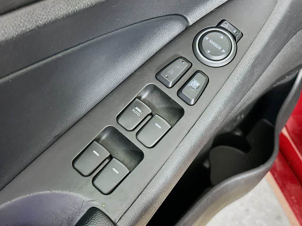 2011 Hyundai Sonata SE