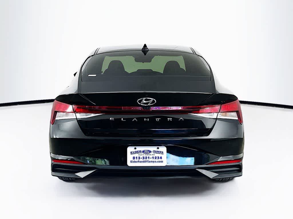 2022 Hyundai Elantra SEL