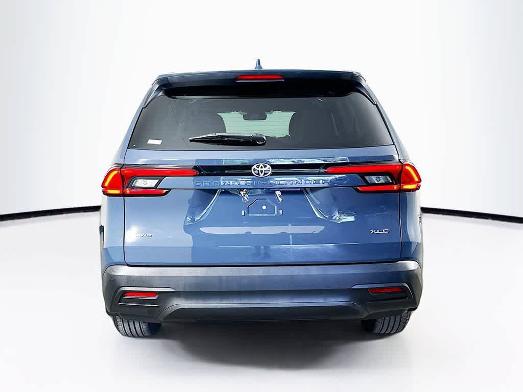 2024 Toyota Grand Highlander XLE