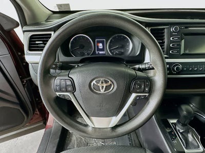 2018 Toyota Highlander LE