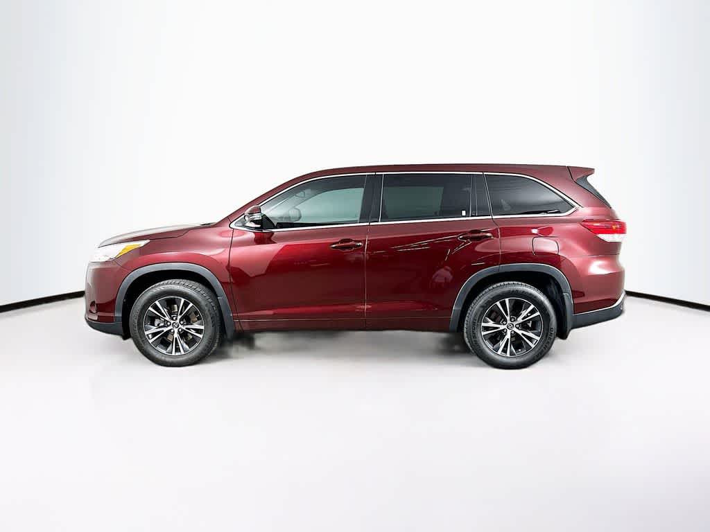 2018 Toyota Highlander LE