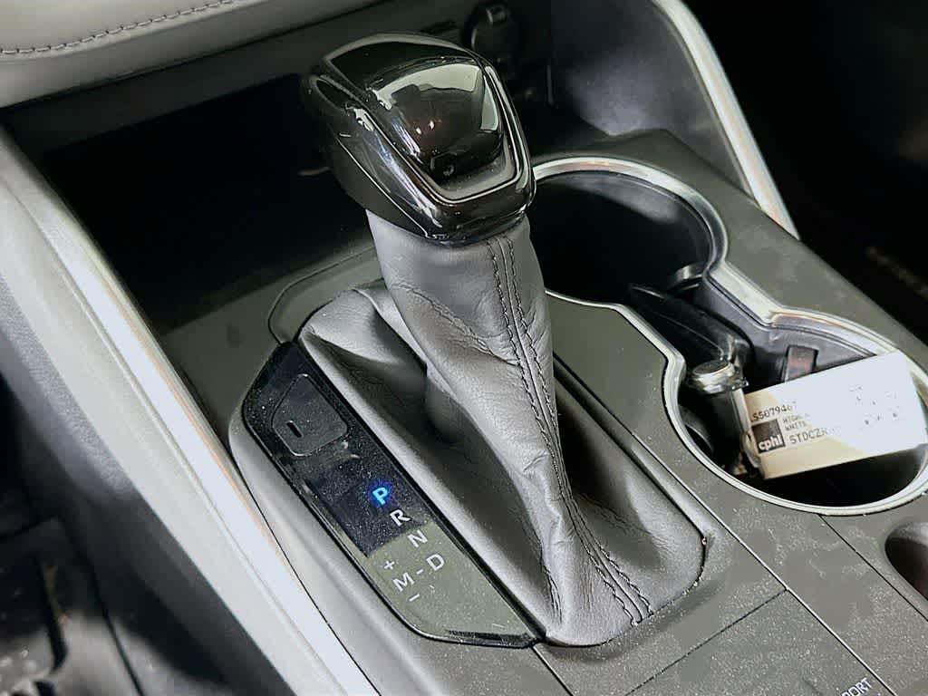 2020 Toyota Highlander L