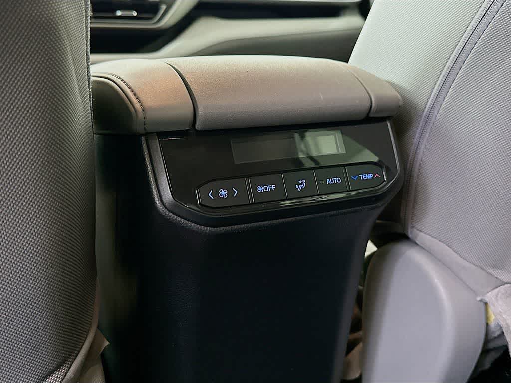 2020 Toyota Highlander L