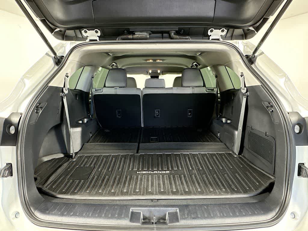 2020 Toyota Highlander L