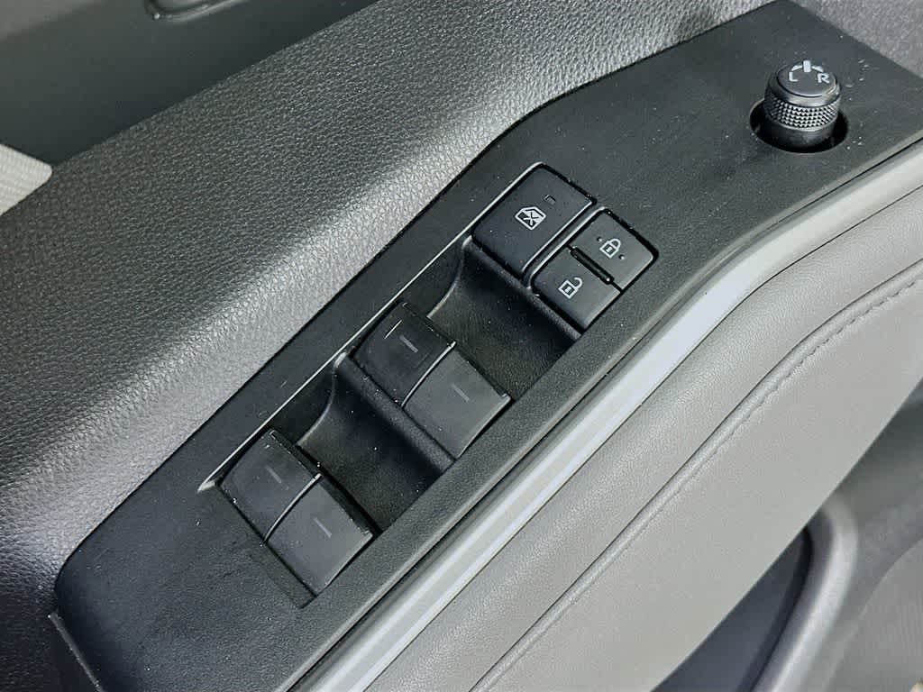 2020 Toyota Highlander L