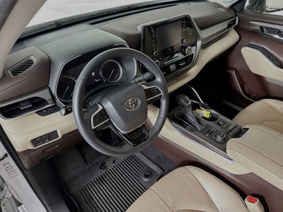 2022 Toyota Highlander Limited