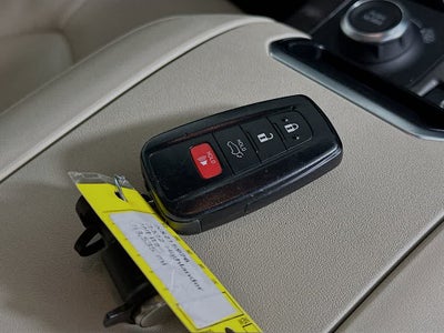 2022 Toyota Highlander Limited