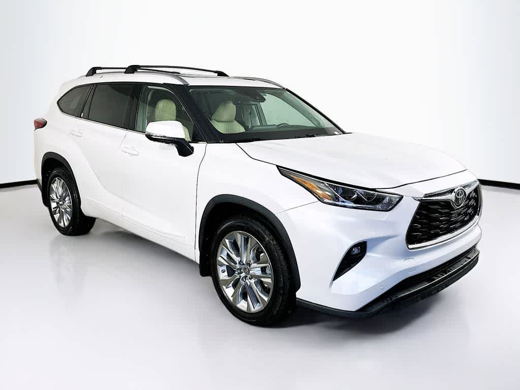 2022 Toyota Highlander Limited