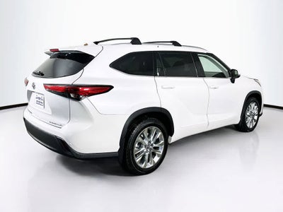 2022 Toyota Highlander Limited