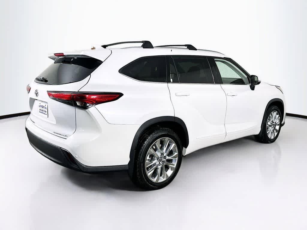 2022 Toyota Highlander Limited