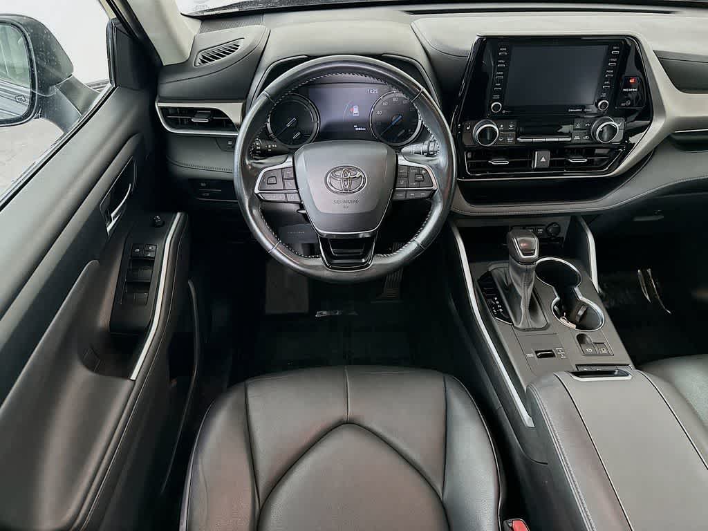2021 Toyota Highlander Hybrid XLE
