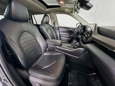 2021 Toyota Highlander Hybrid XLE
