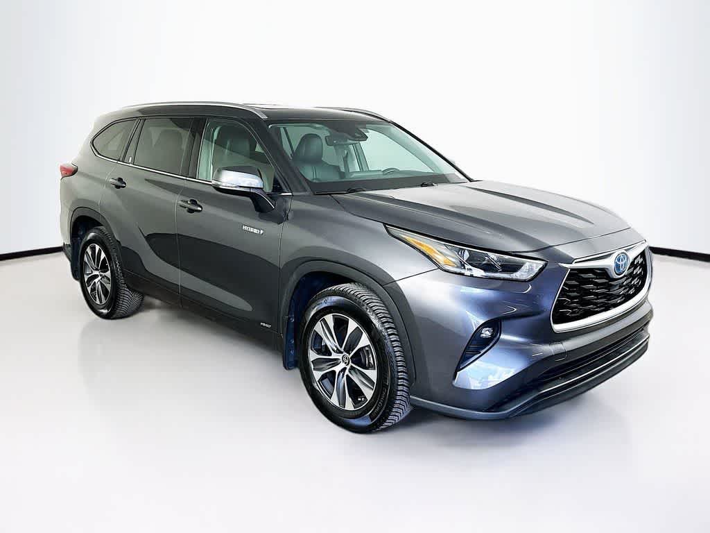 2021 Toyota Highlander Hybrid XLE