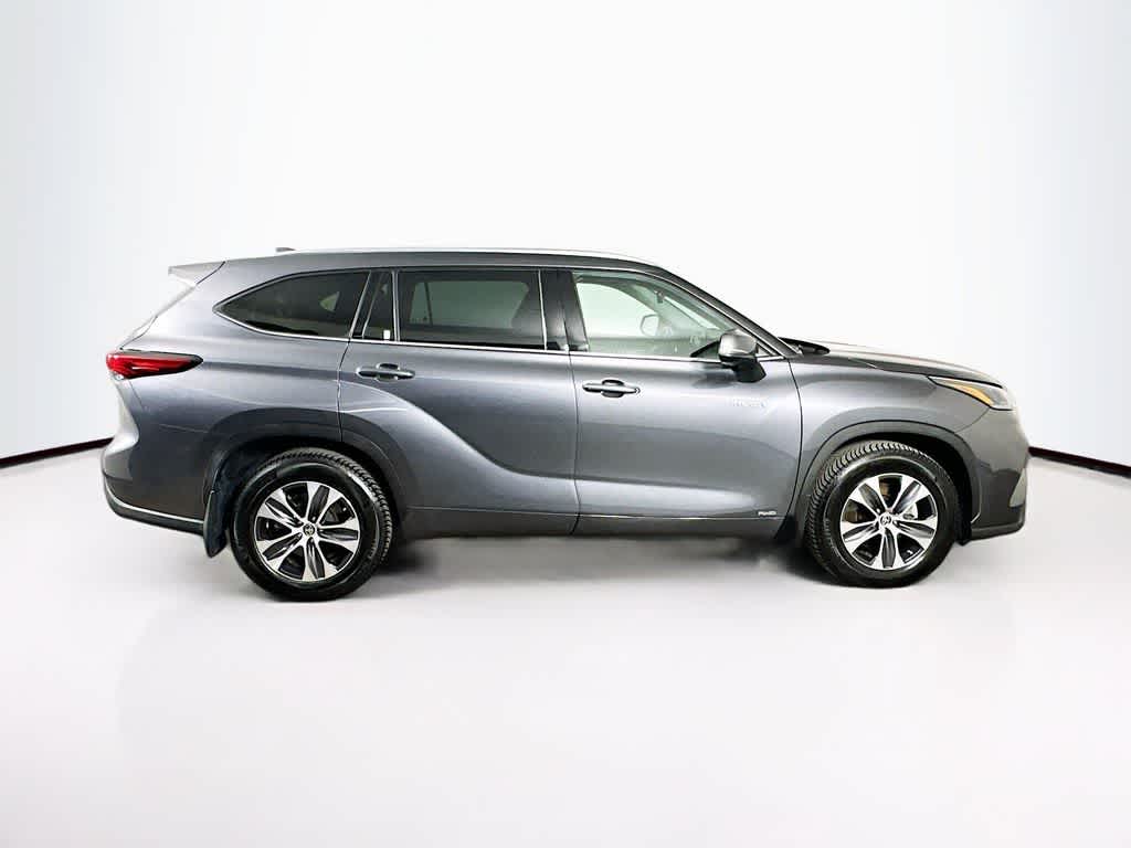 2021 Toyota Highlander Hybrid XLE