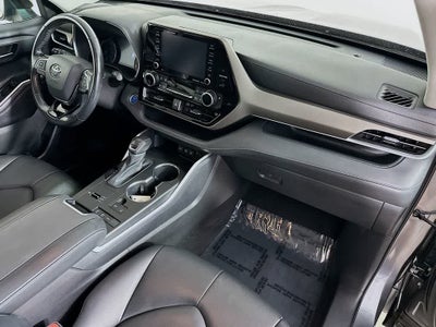 2021 Toyota Highlander Hybrid XLE