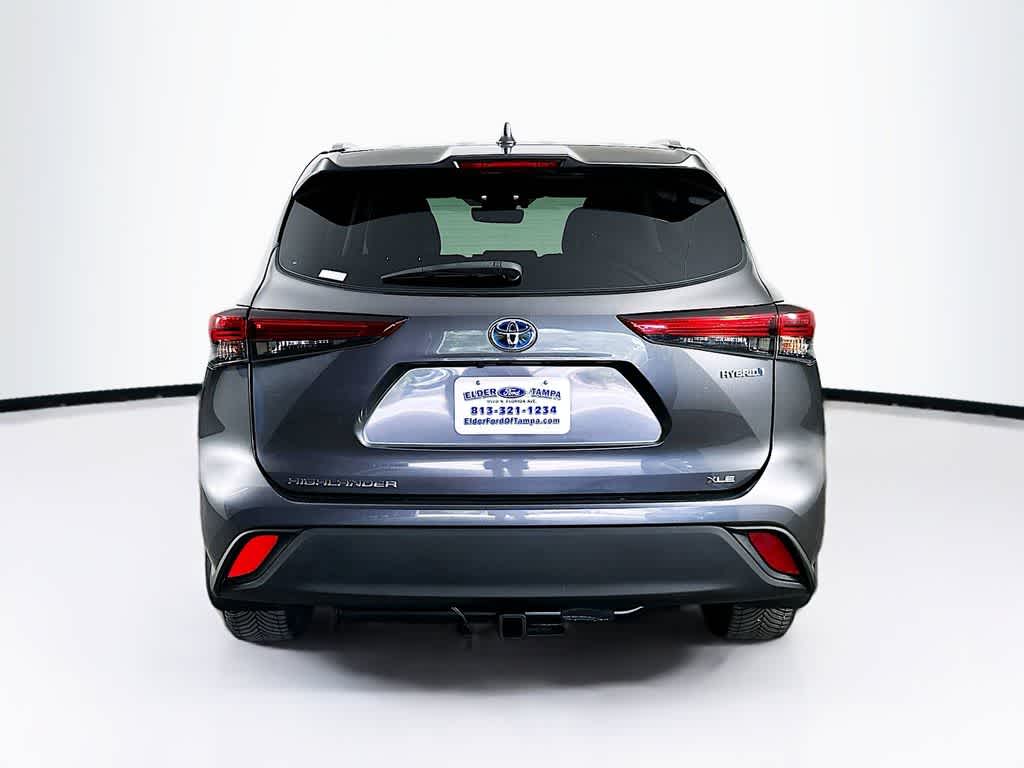 2021 Toyota Highlander Hybrid XLE