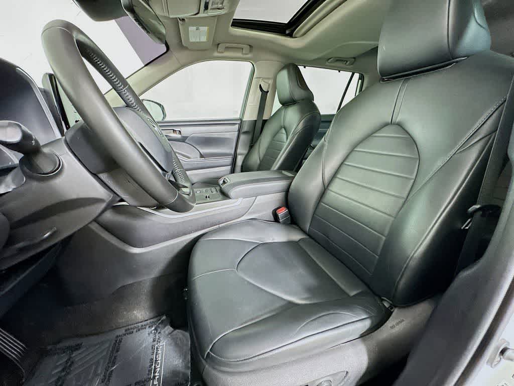 2020 Toyota Highlander XLE