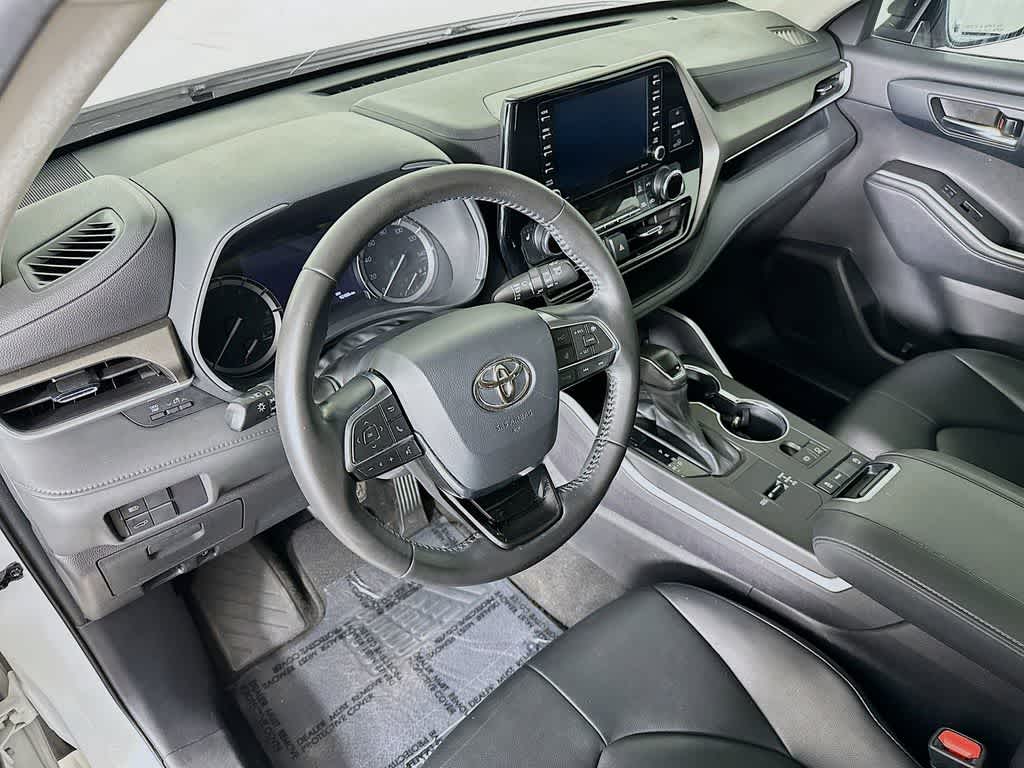 2020 Toyota Highlander XLE