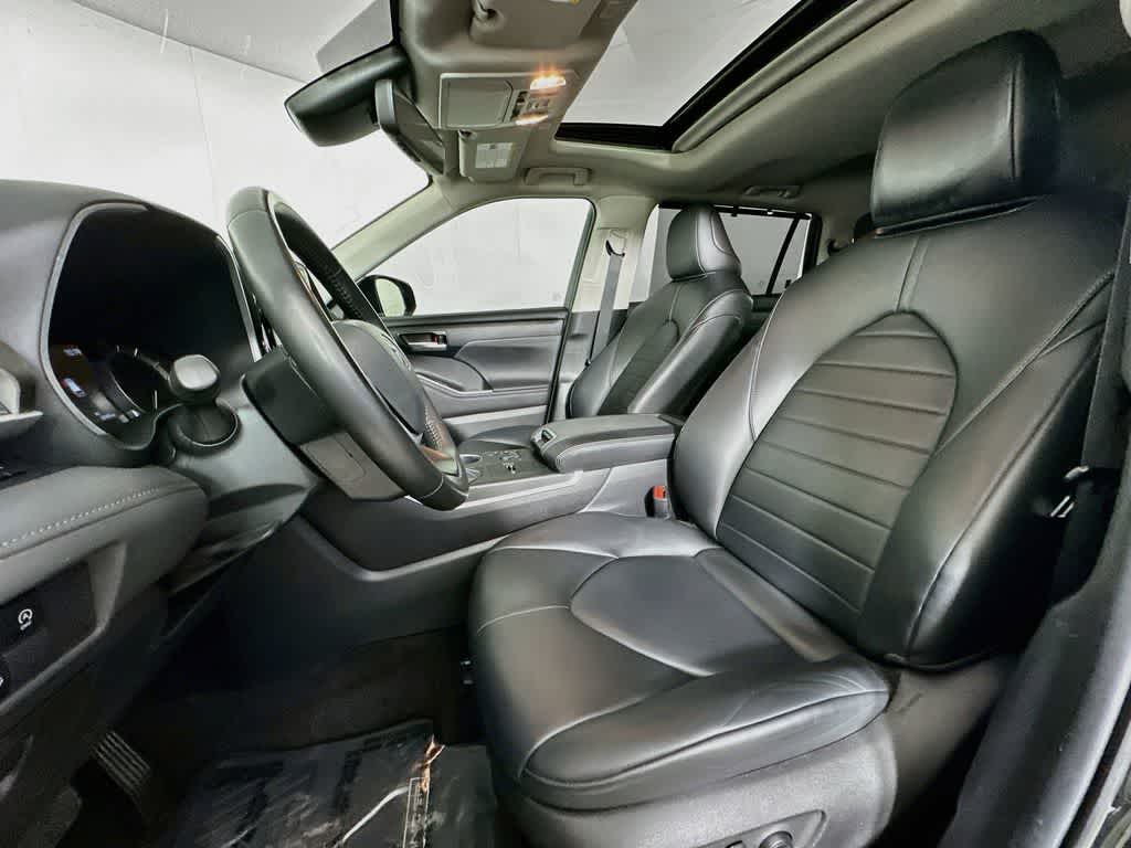 2023 Toyota Highlander XLE
