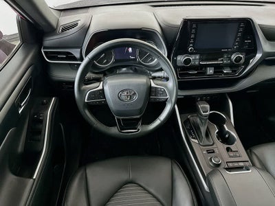 2022 Toyota Highlander XSE