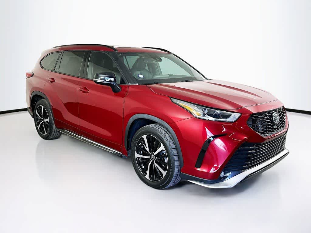 2022 Toyota Highlander XSE