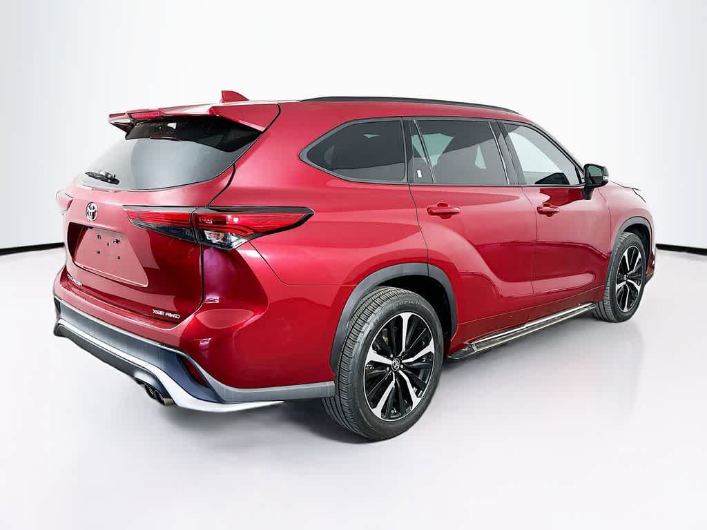 2022 Toyota Highlander XSE