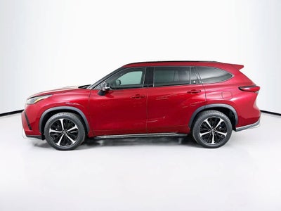 2022 Toyota Highlander XSE