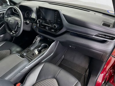 2022 Toyota Highlander XSE