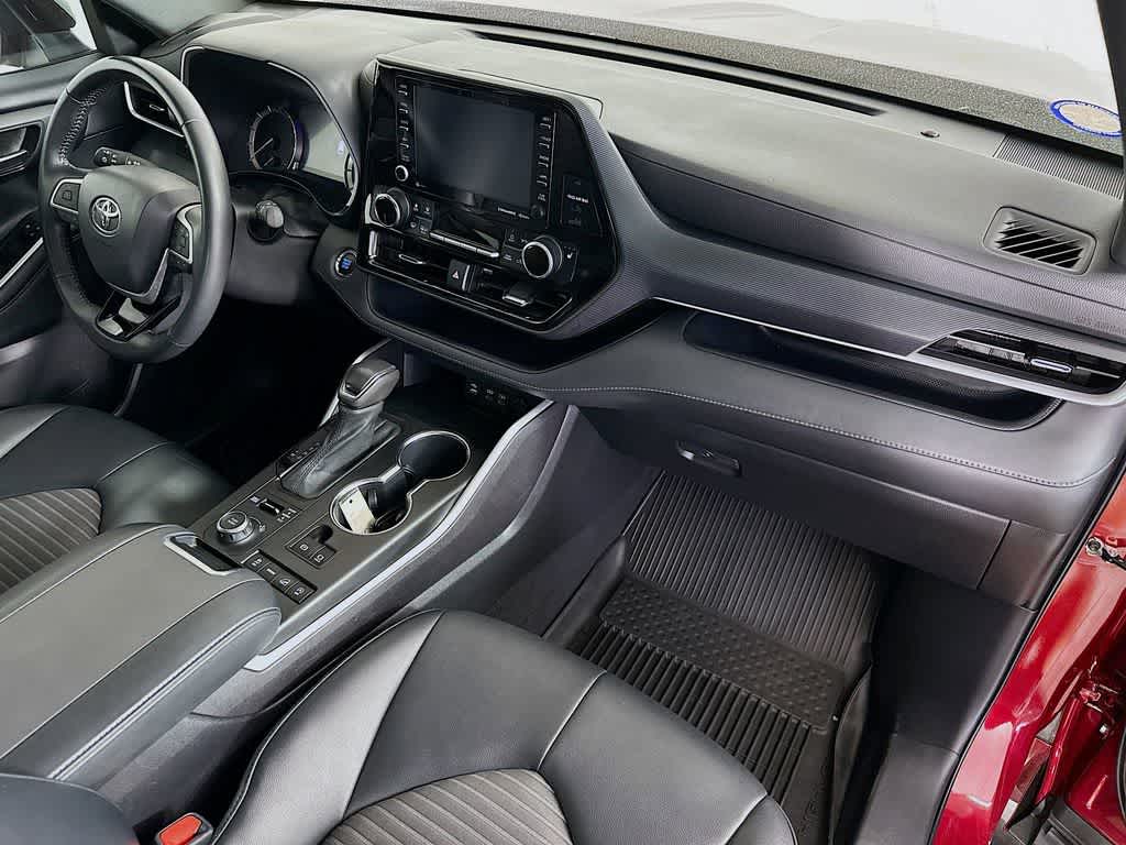 2022 Toyota Highlander XSE