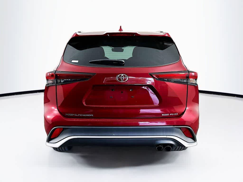 2022 Toyota Highlander XSE