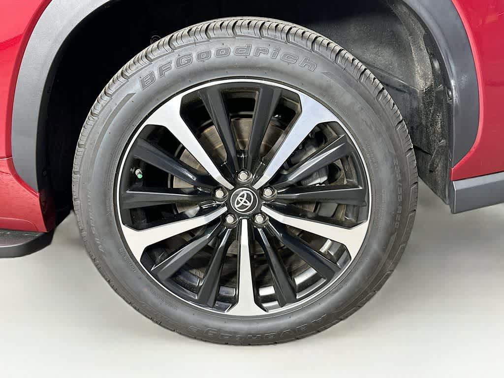 2022 Toyota Highlander XSE