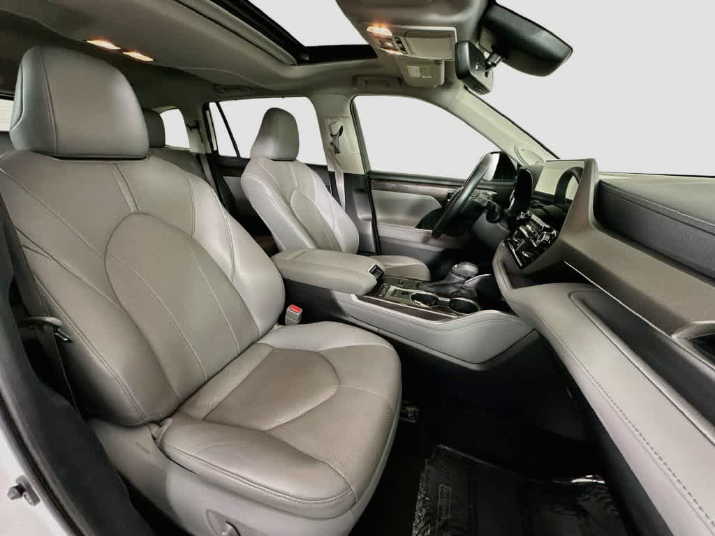 2021 Toyota Highlander Limited