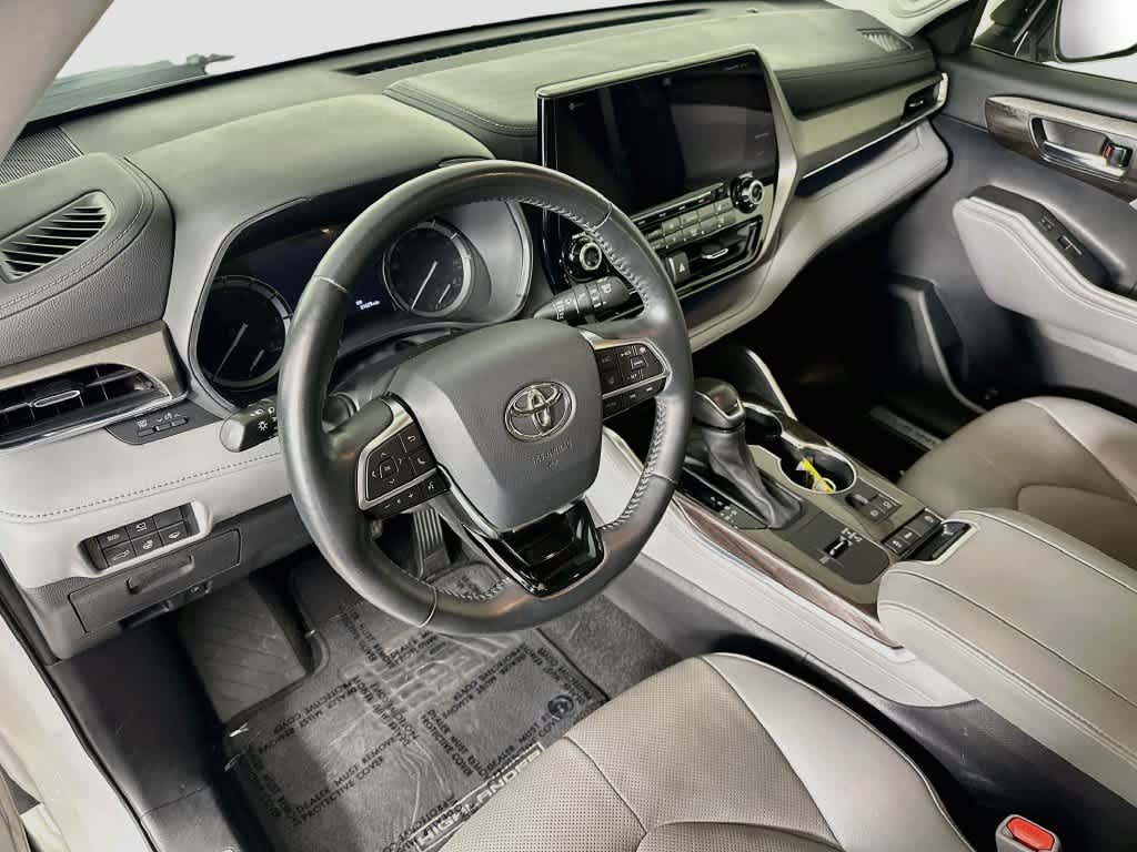 2021 Toyota Highlander Limited