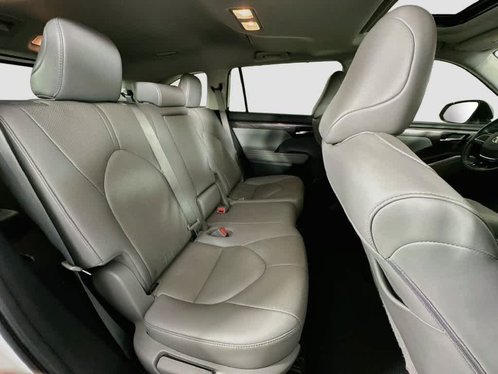 2021 Toyota Highlander Limited
