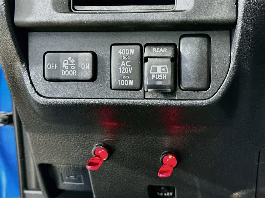 2017 Toyota Tacoma Base
