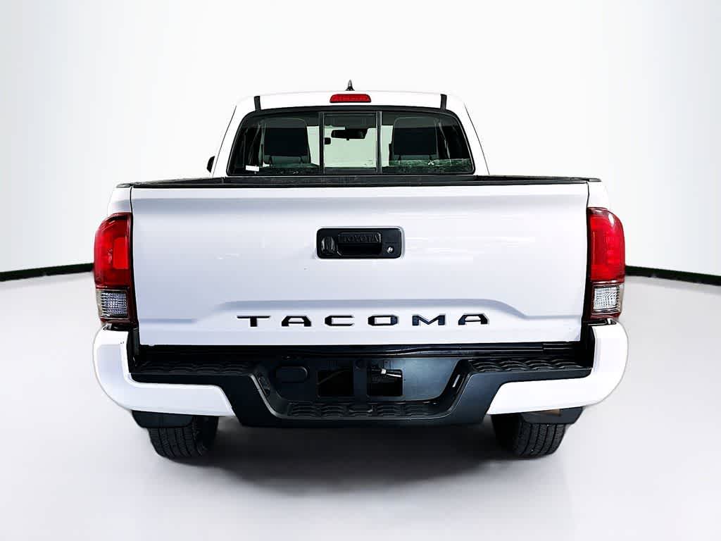 2018 Toyota Tacoma SR