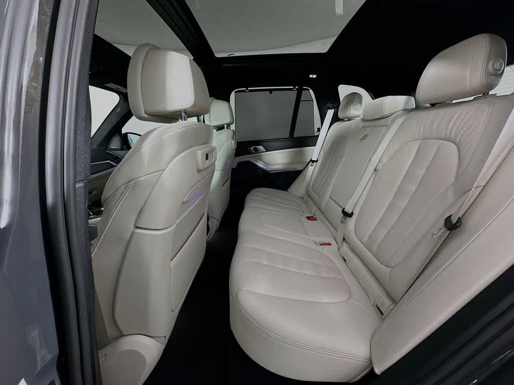 2022 BMW X5 xDrive40i xDrive40i