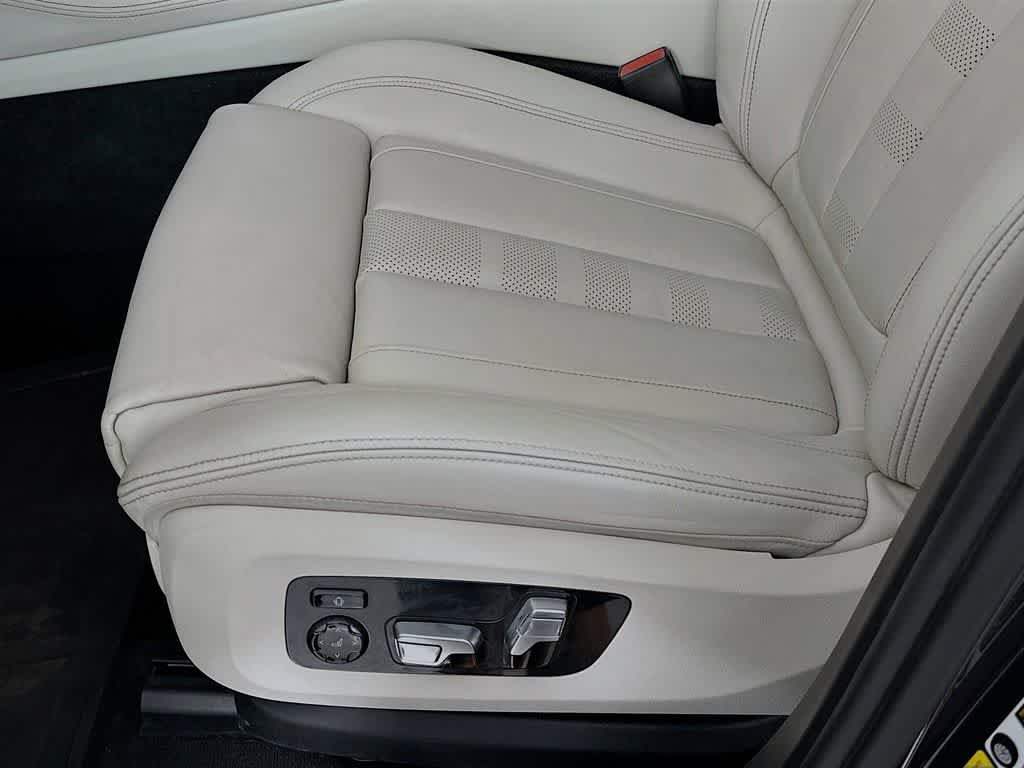 2019 BMW X5 xDrive40i xDrive40i
