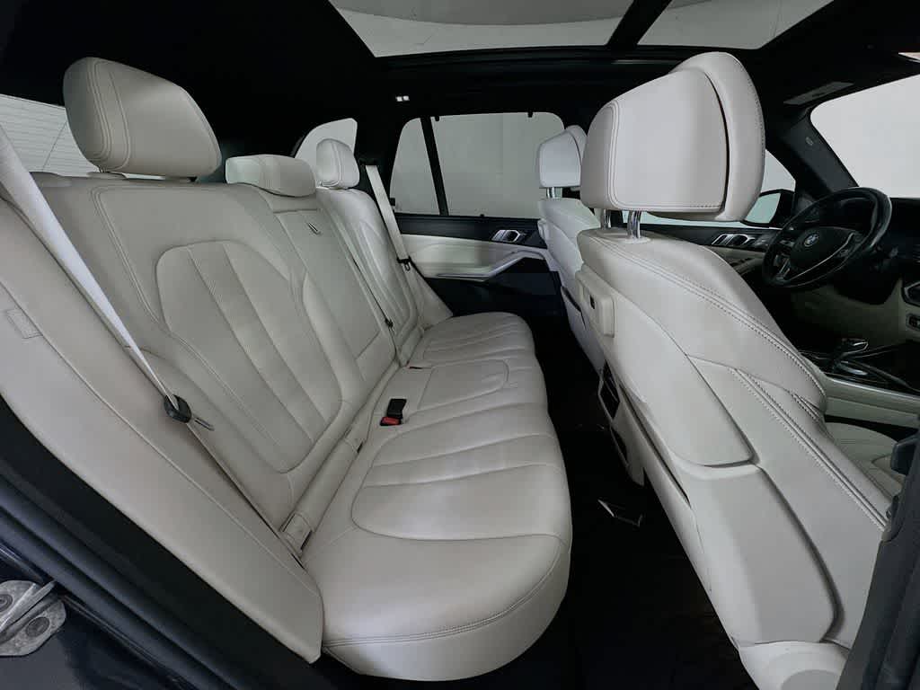 2019 BMW X5 xDrive40i xDrive40i