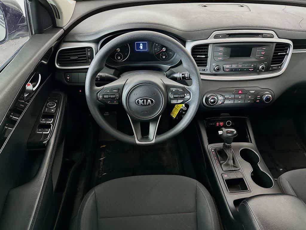 2016 Kia Sorento L