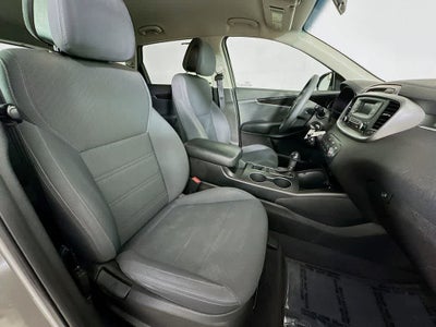 2016 Kia Sorento L
