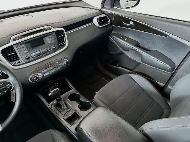 2016 Kia Sorento L