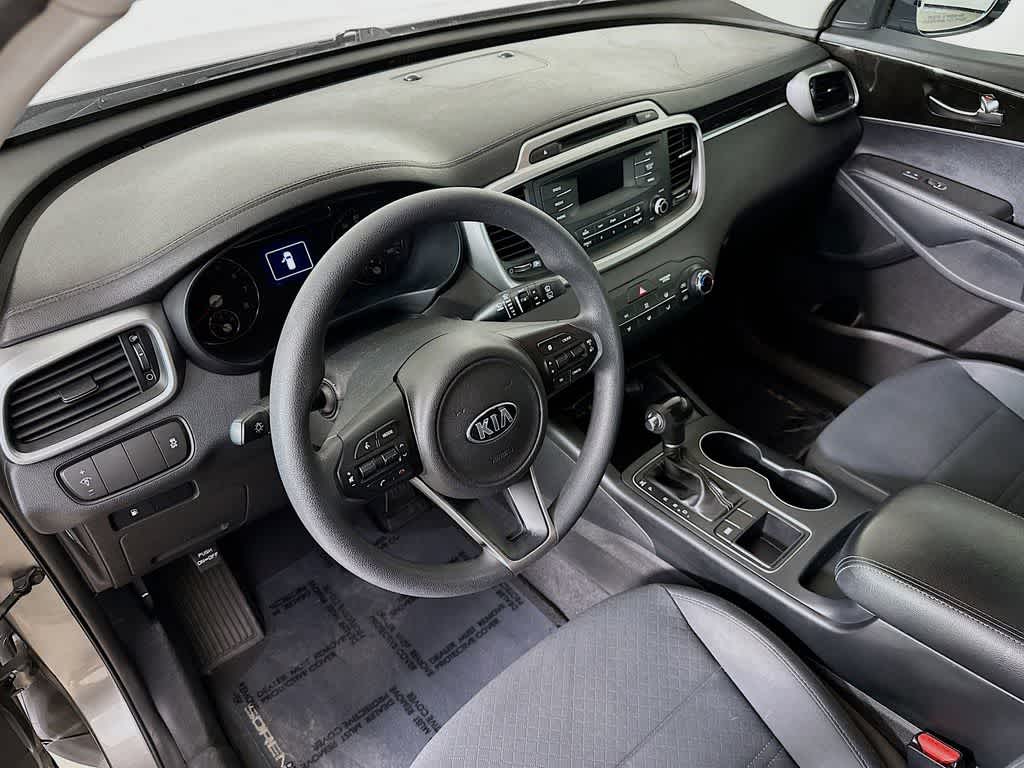 2016 Kia Sorento L