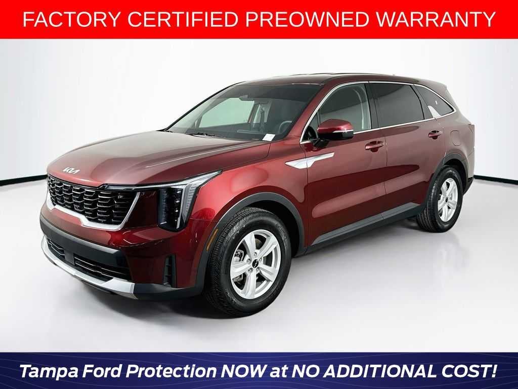 2025 Kia Sorento LX