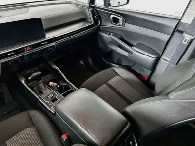 2025 Kia Sorento LX