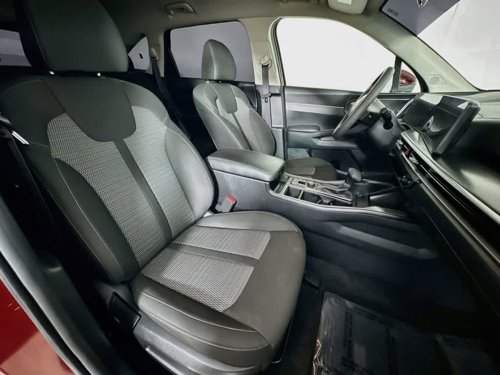 2025 Kia Sorento LX