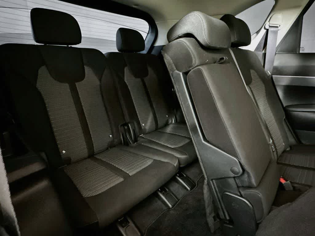 2025 Kia Sorento LX