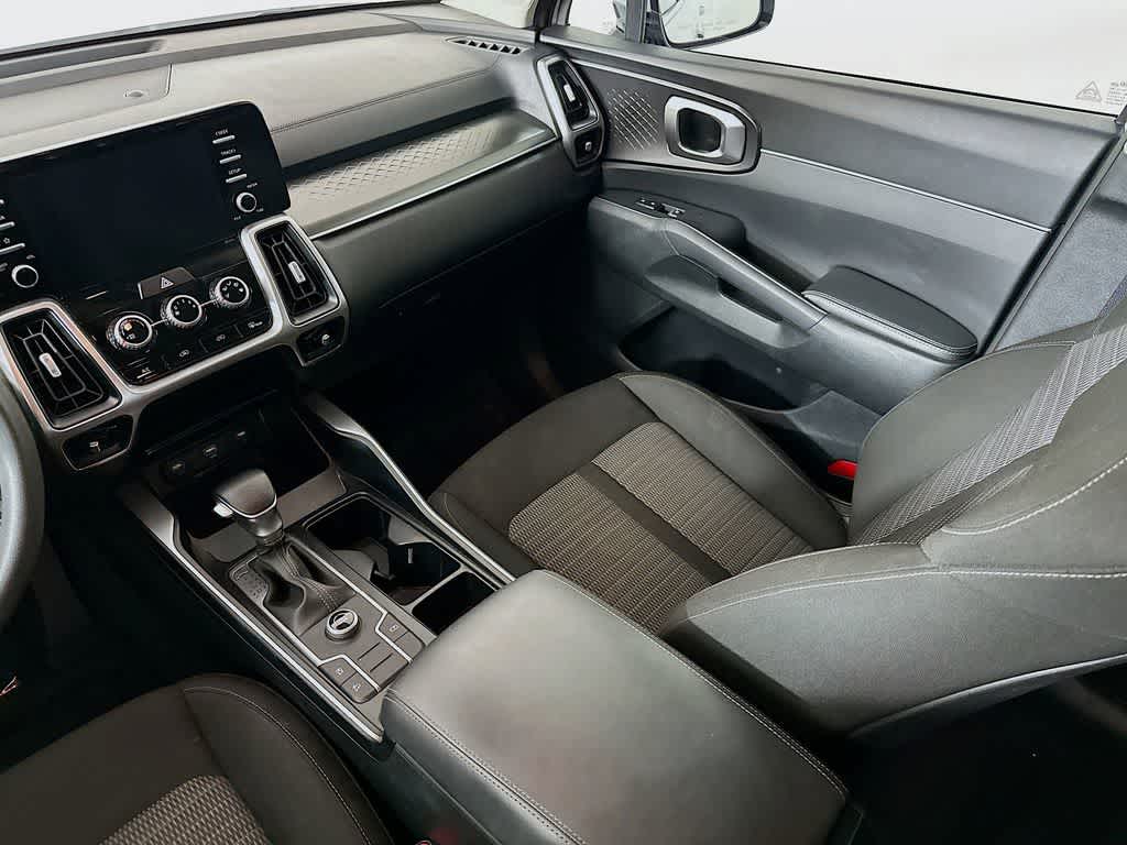 2021 Kia Sorento LX