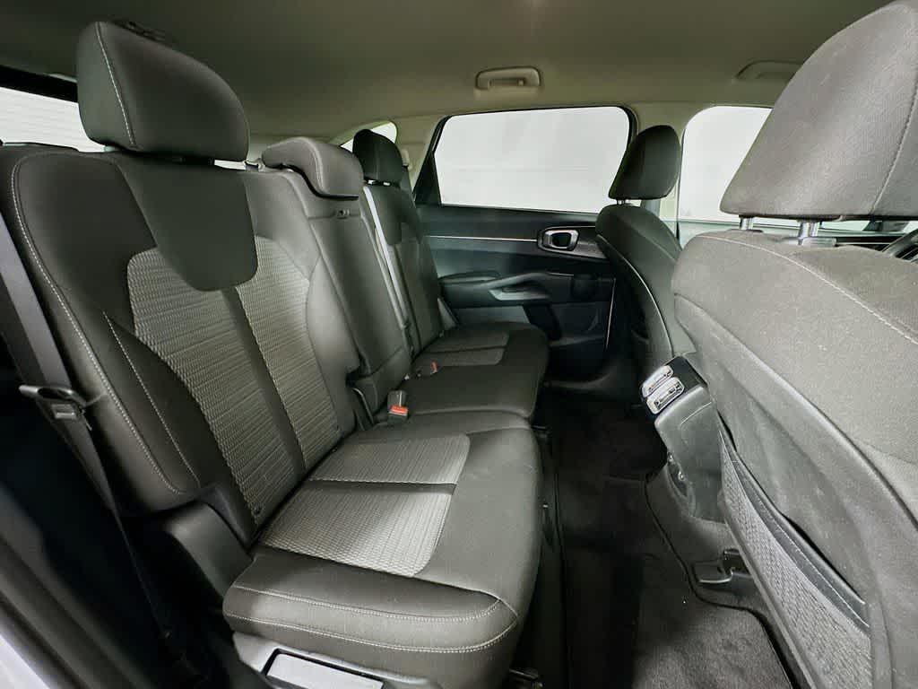 2021 Kia Sorento LX