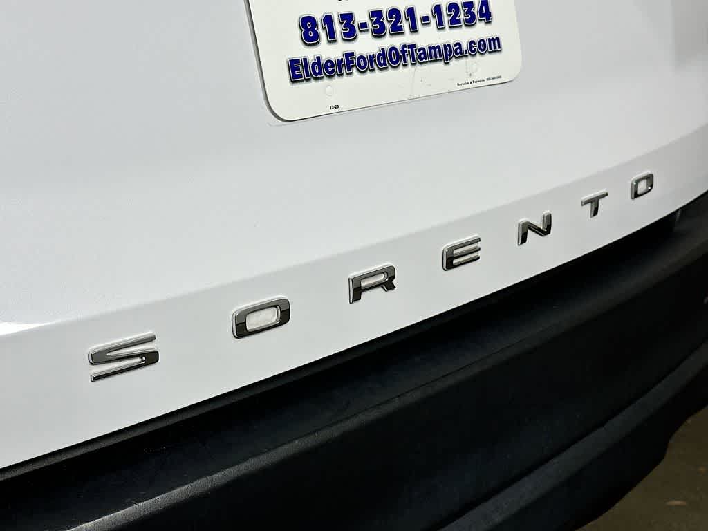 2021 Kia Sorento LX